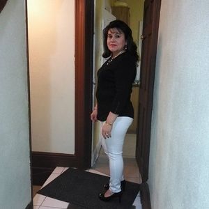 Meet your Posher, Elba